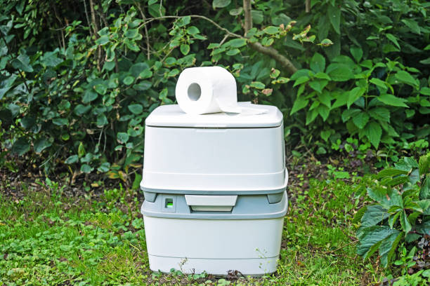 Best Portable restroom trailer rental  in North Zanesville, OH