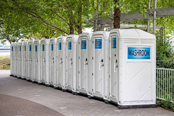 Best Sanitation services for porta potties  in North Zanesville, OH
